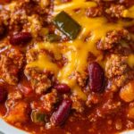 Brian Baumgartner’s Chili from The Office: A Rich and Hearty Classic